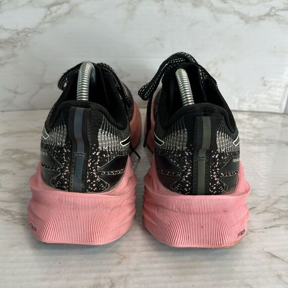 ASICS novablast 3 LE black pink rave athletic running shoes size 9.5 - Picture 6 of 10
